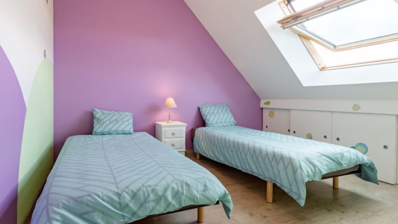 Photo of Others in Hiesville