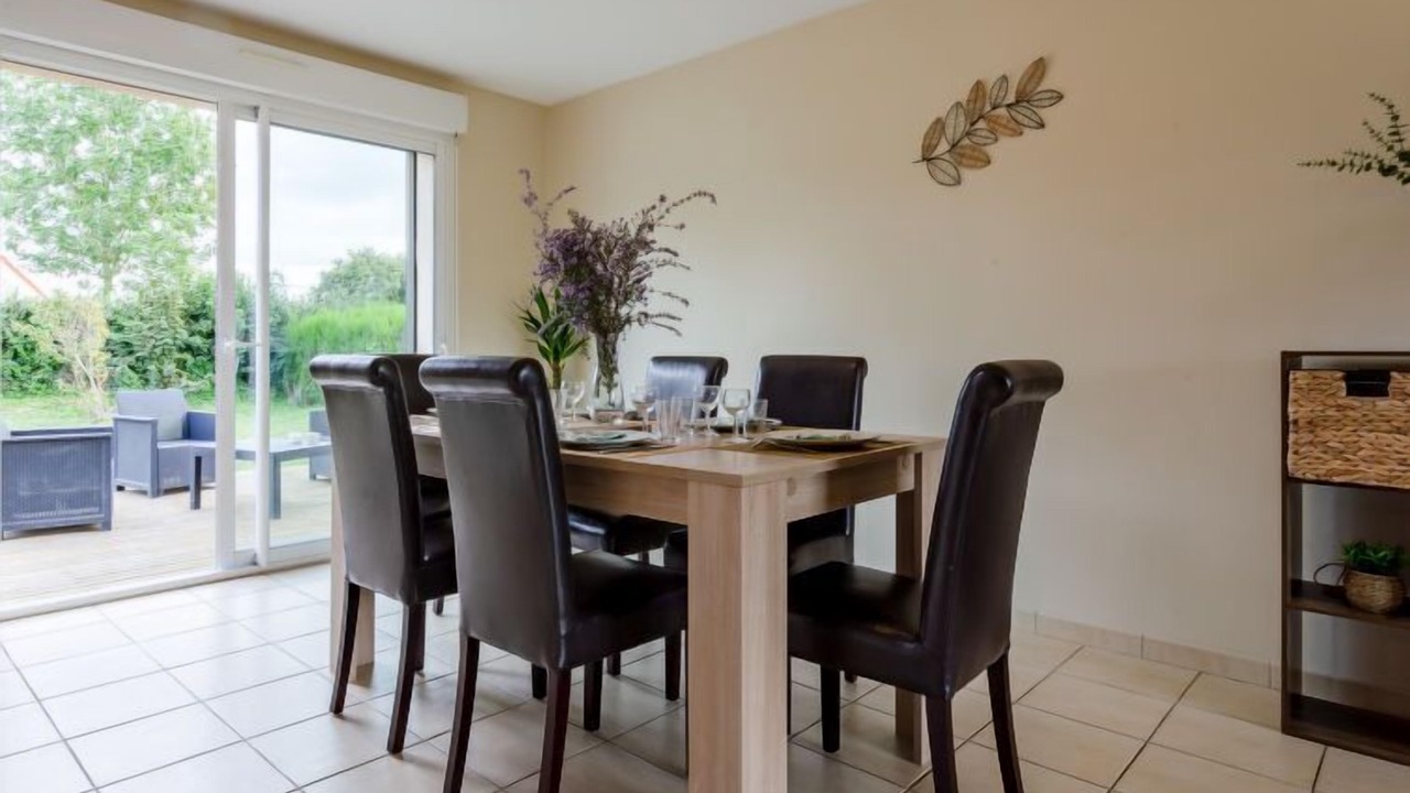 Photo of Bedroom in Hiesville