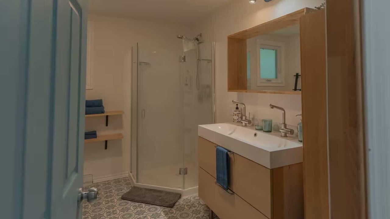 Photo of Bathroom in Brebeuf