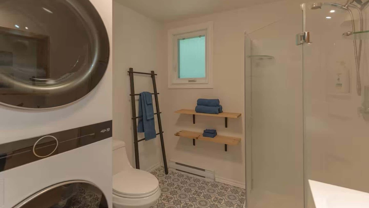 Photo of Bathroom in Brebeuf