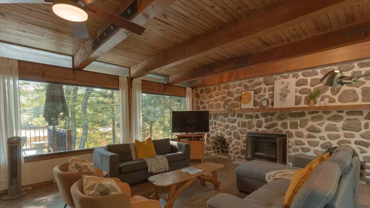 Photo of Livingroom in Brebeuf