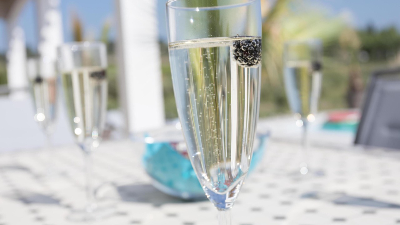 Photo of Others in Aigne