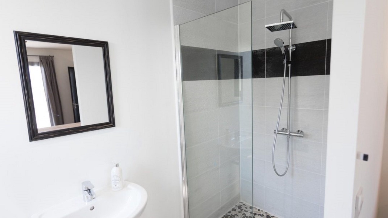 Photo of Bathroom in Aigne