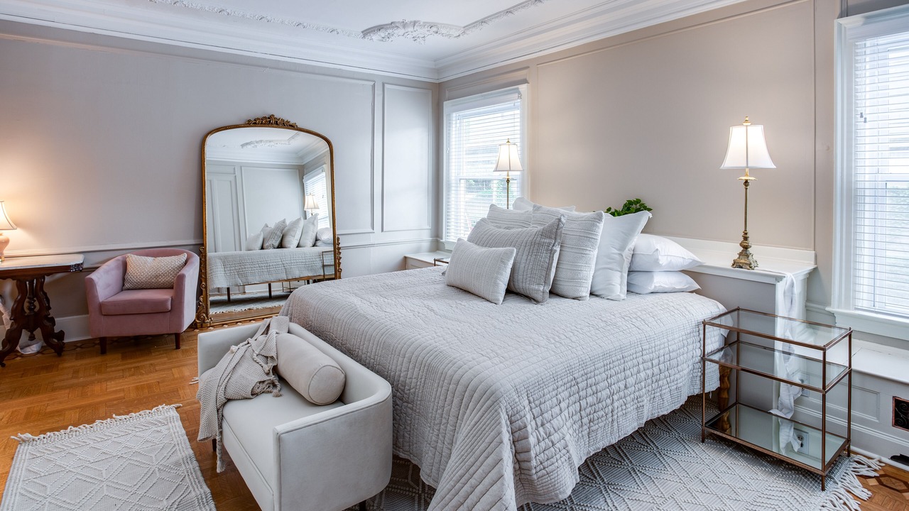 Photo of Bedroom in East Avenue