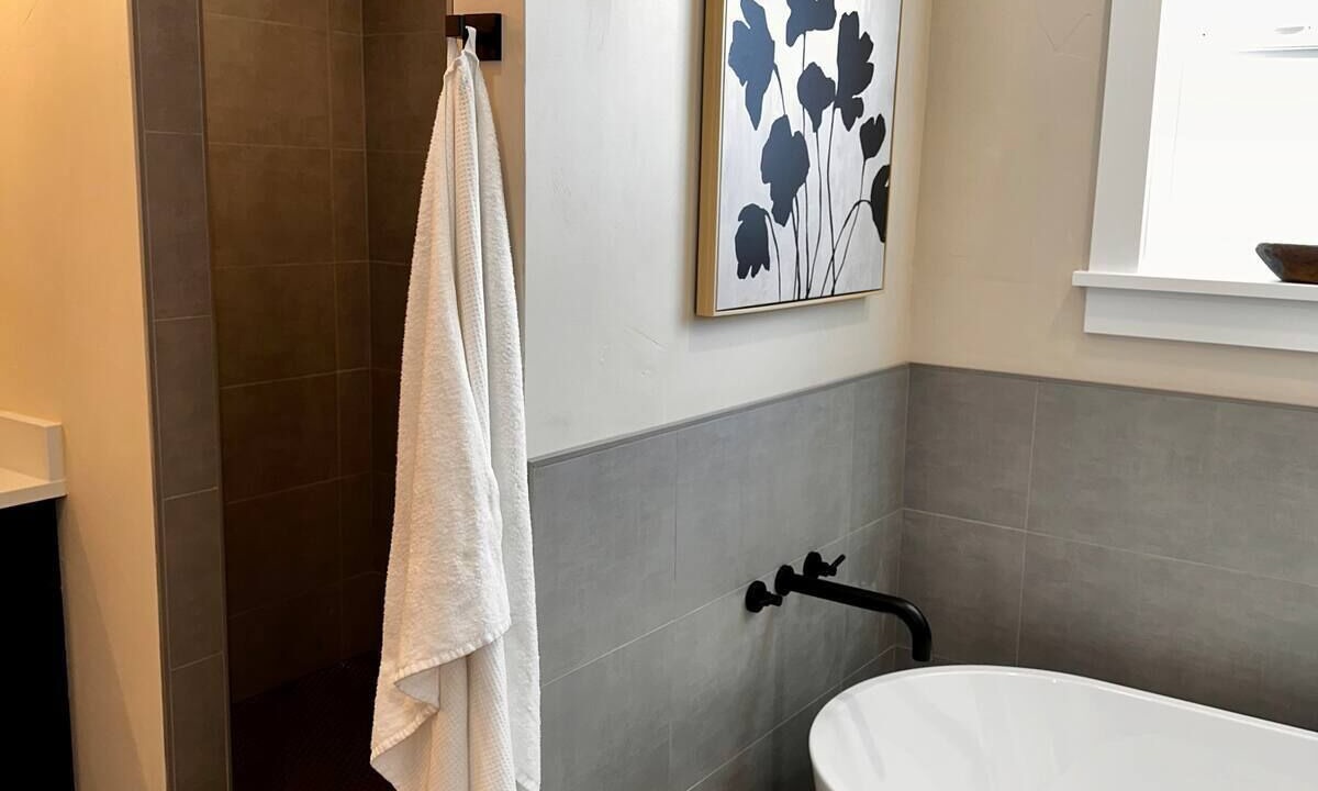Photo of Bathroom in Riverbend