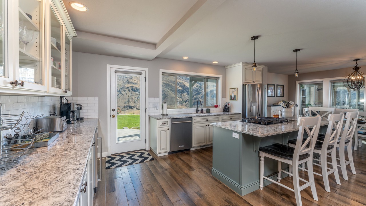 Photo of Others in Chelan