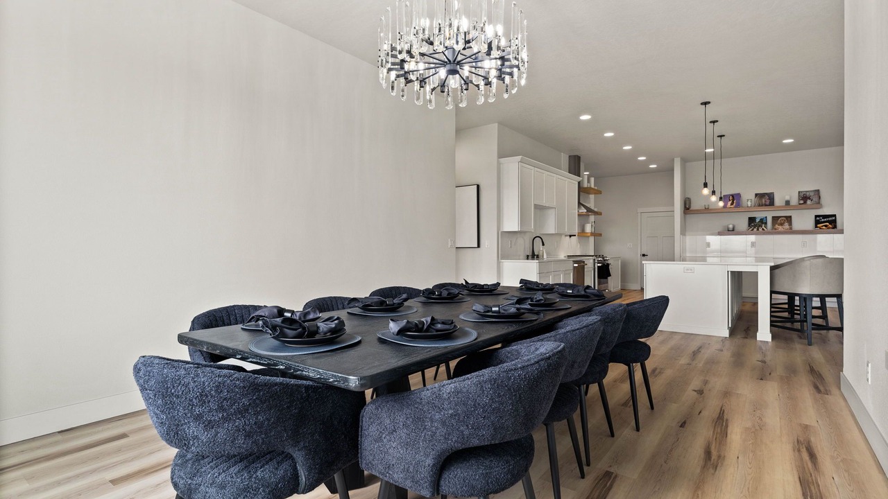 Photo of Livingroom in Cheney