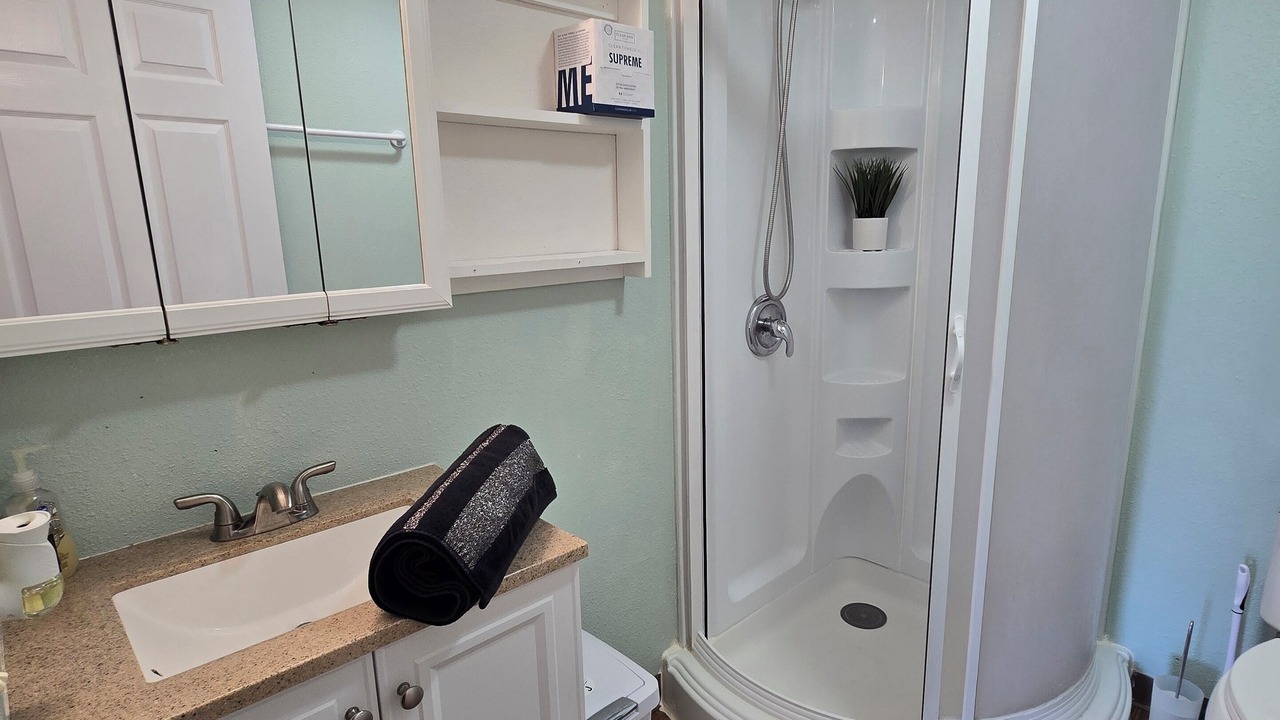 Photo of Bathroom in Abbott Loop