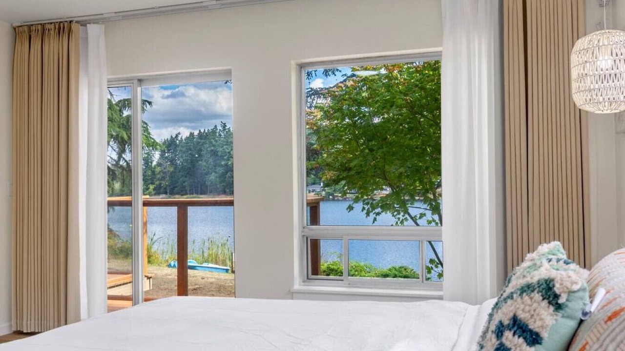 Photo of Bedroom in Lakeland South