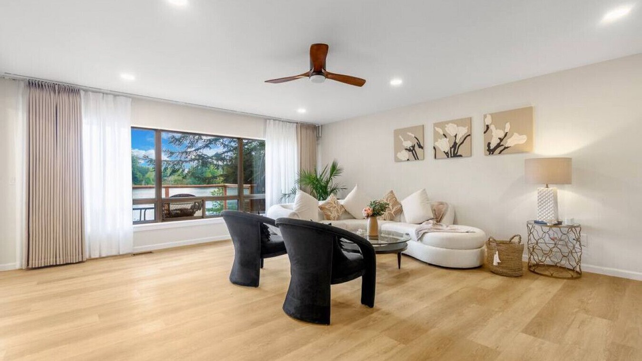 Photo of Livingroom in Lakeland South