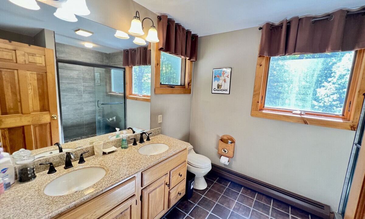 Photo of Bathroom in Forest Farms