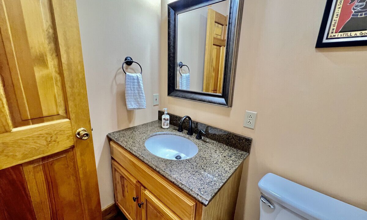 Photo of Bathroom in Forest Farms