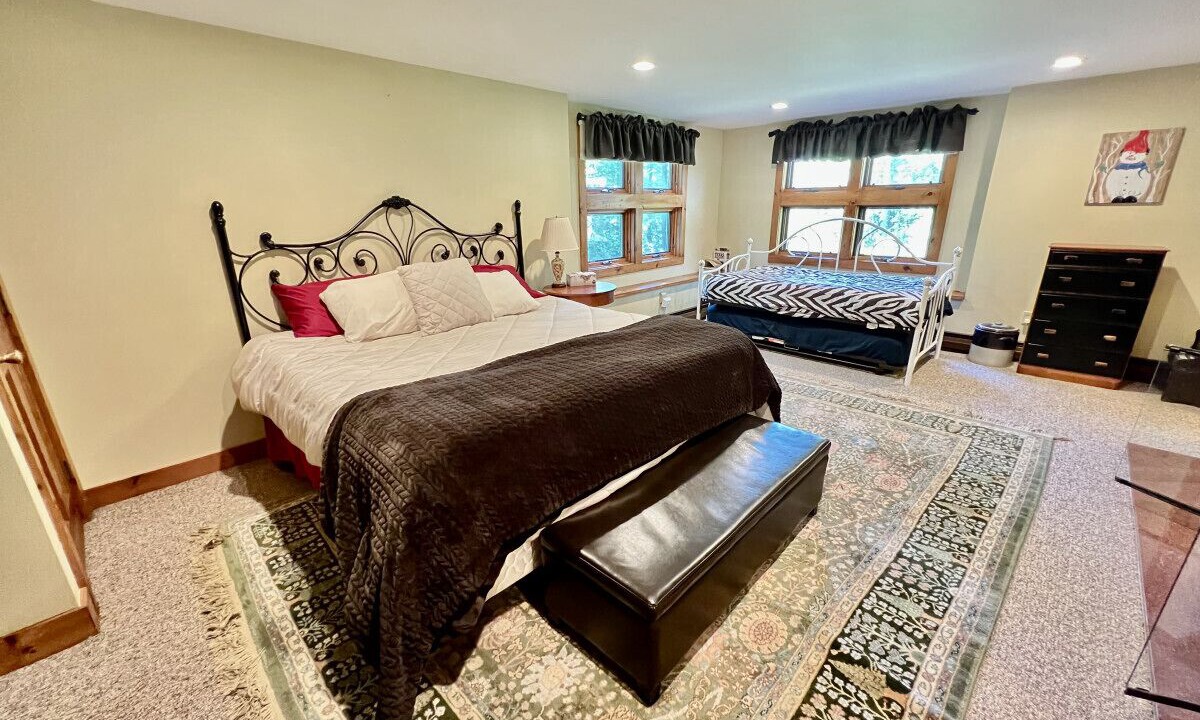 Photo of Bedroom in Forest Farms