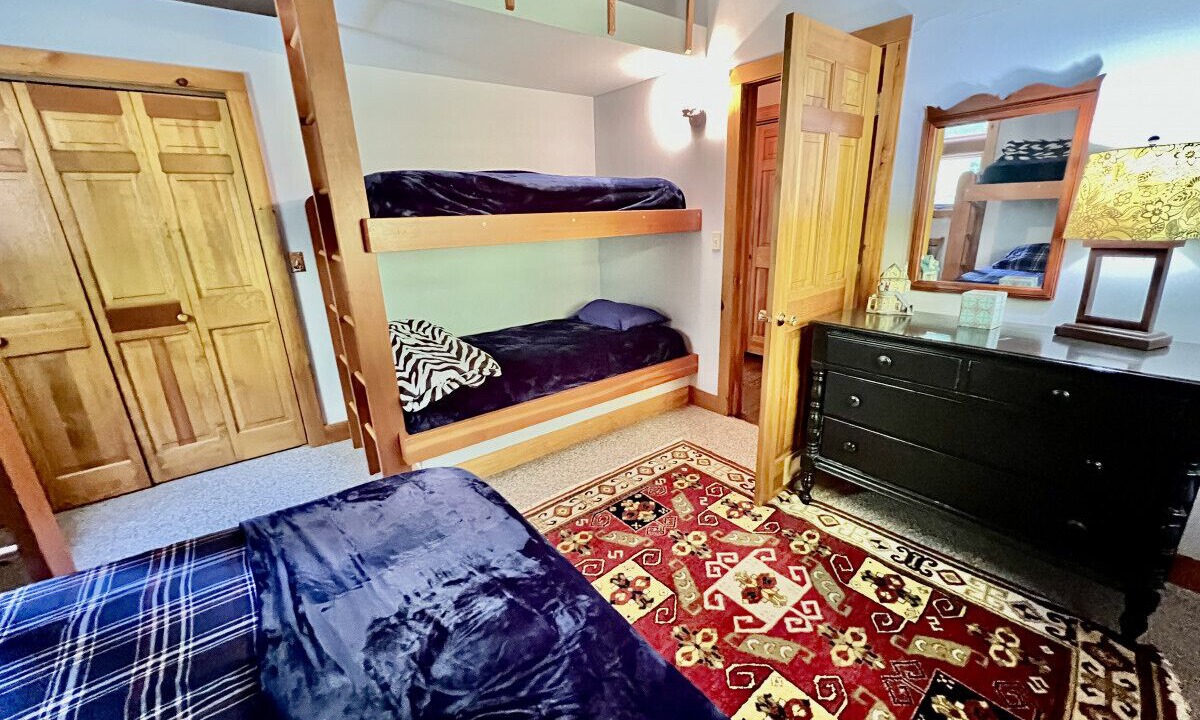 Photo of Bedroom in Forest Farms