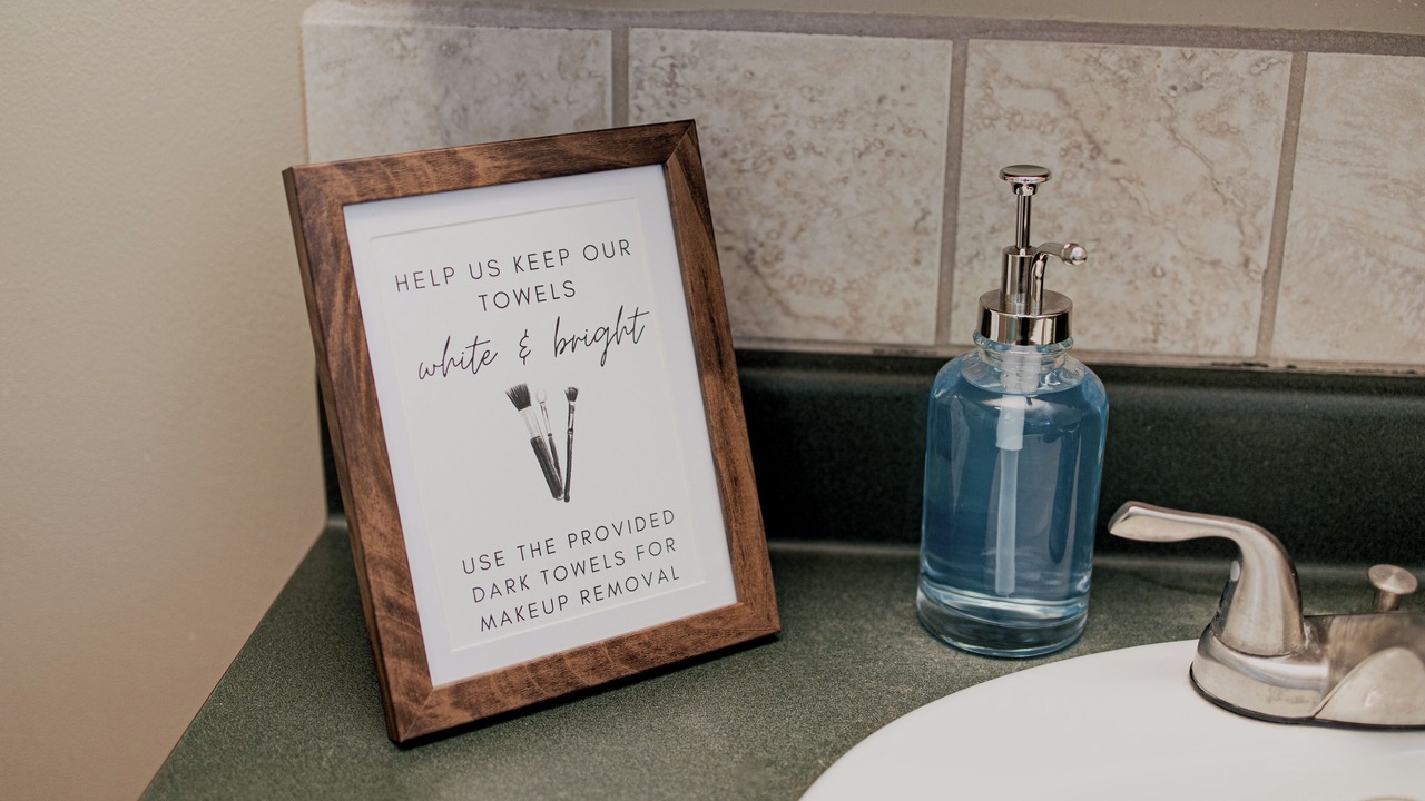 Photo of Bathroom in Peach County