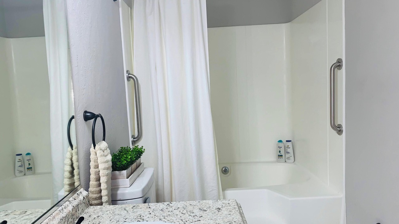 Photo of Bathroom in Gracewood
