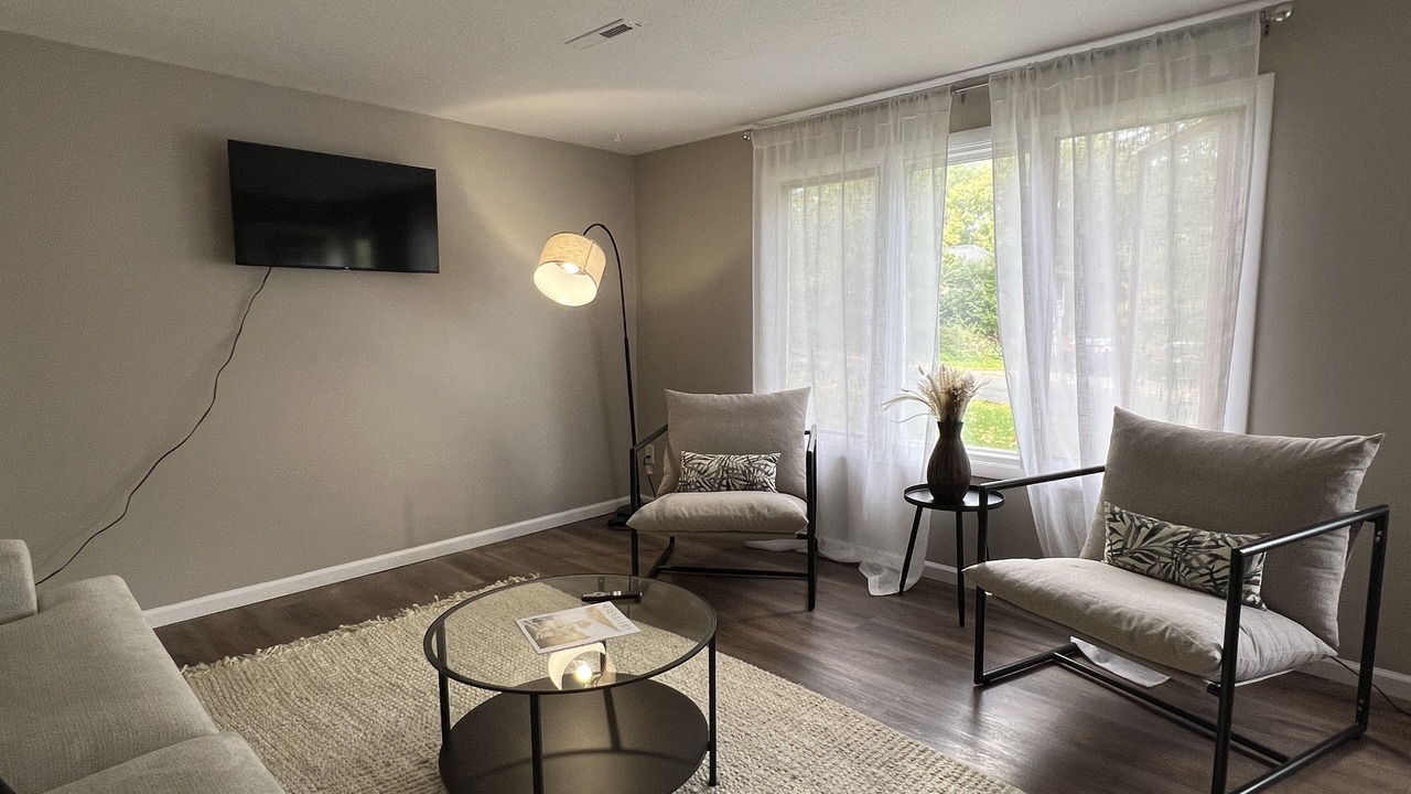 Photo of Livingroom in Maple Grove
