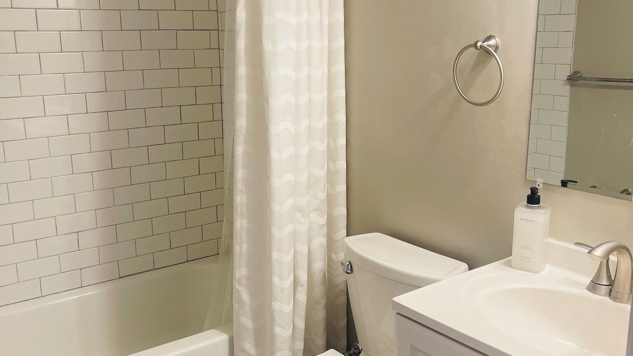 Photo of Bathroom in Maple Grove