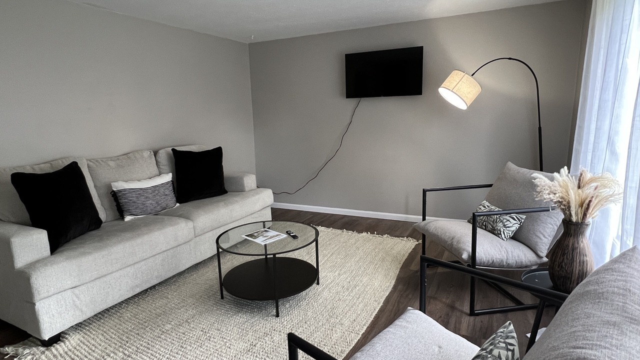 Photo of Livingroom in Maple Grove