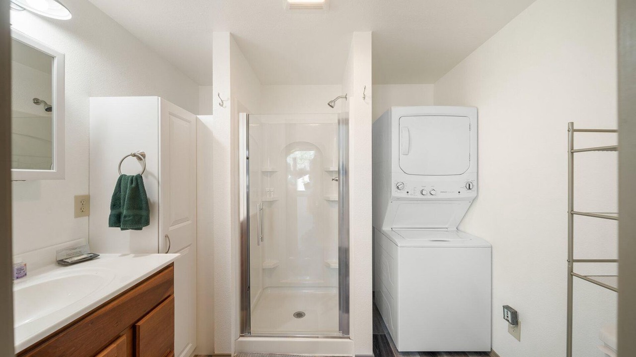 Photo of Bathroom in Cleora
