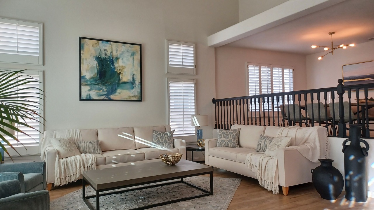 Photo of Livingroom in Green Valley