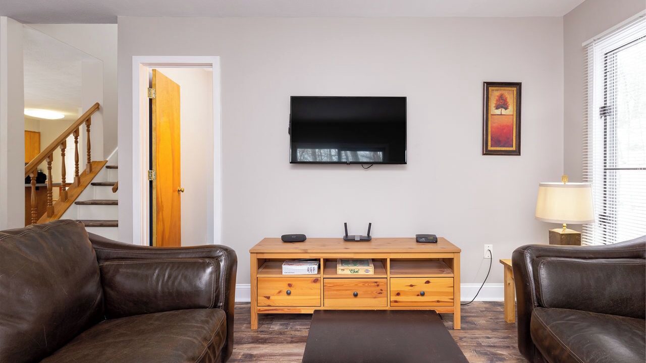 Photo of Livingroom in Chestnut Springs