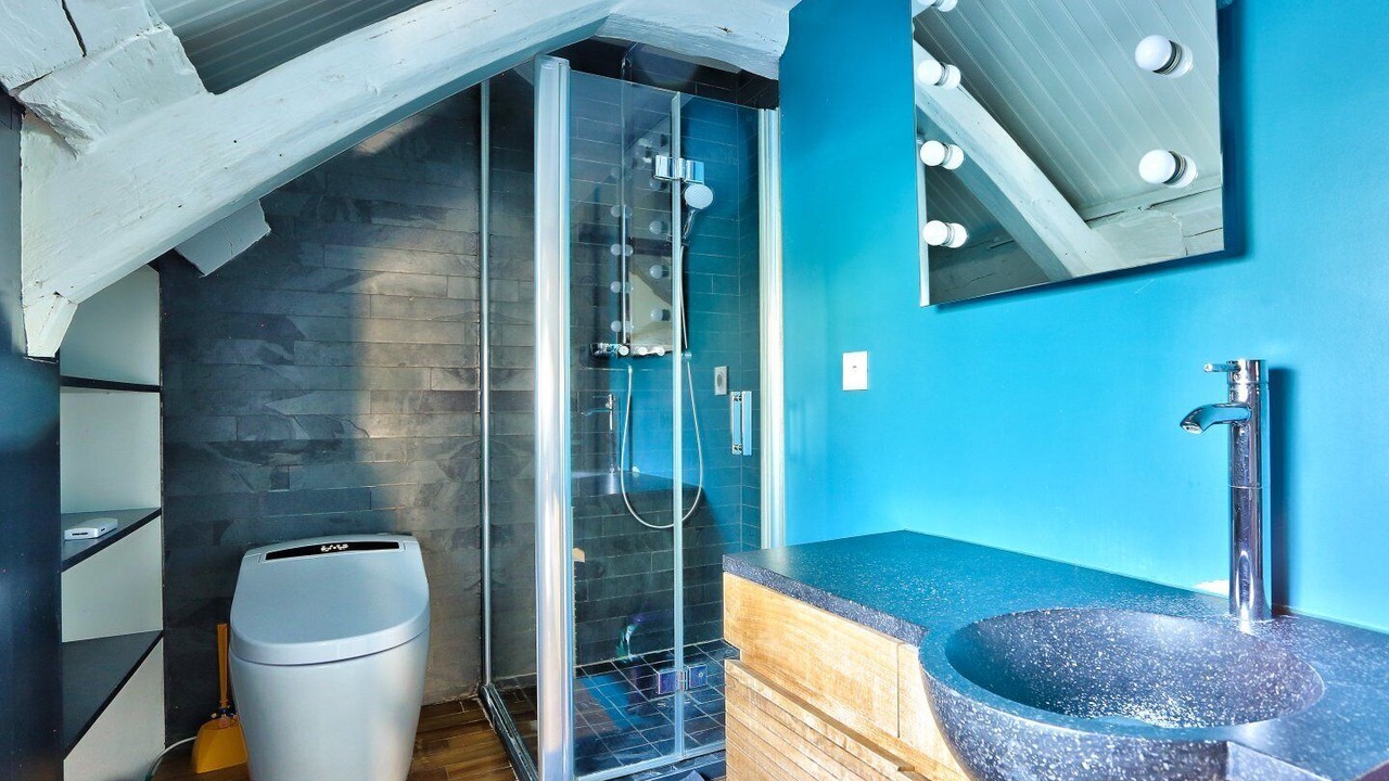 Photo of Bathroom in Arsenal