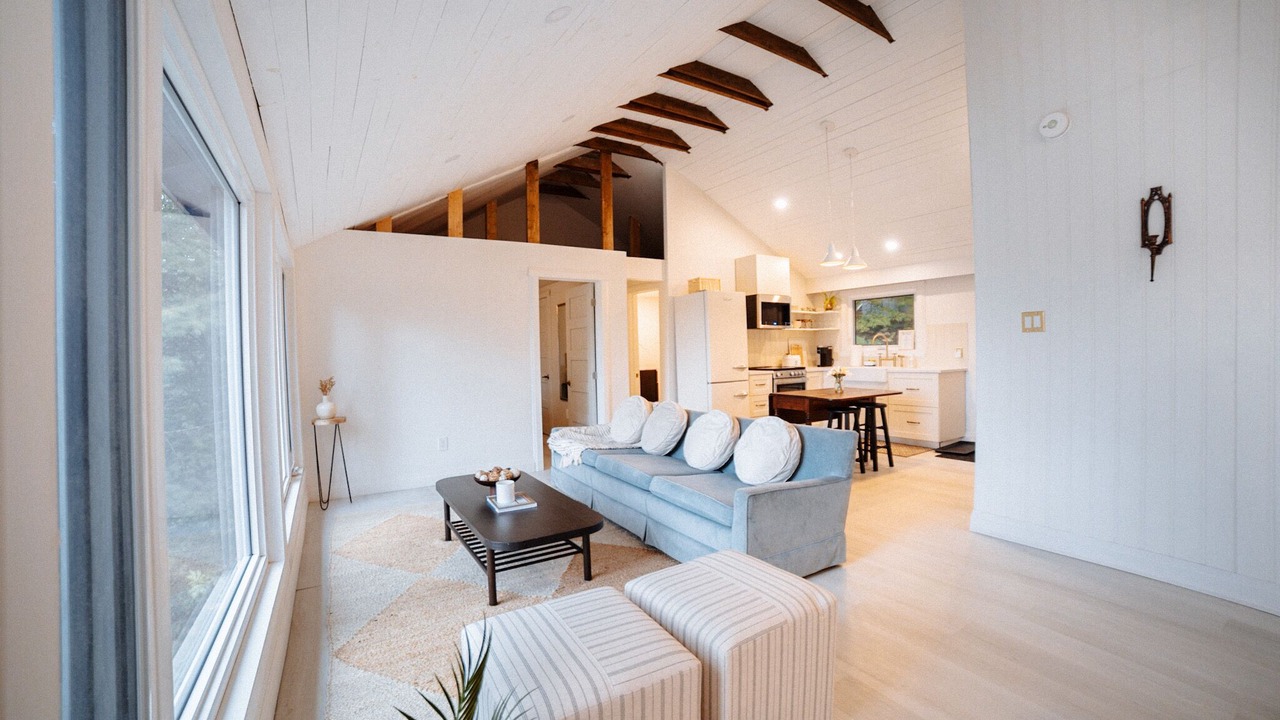 Photo of Livingroom in Minden Hills