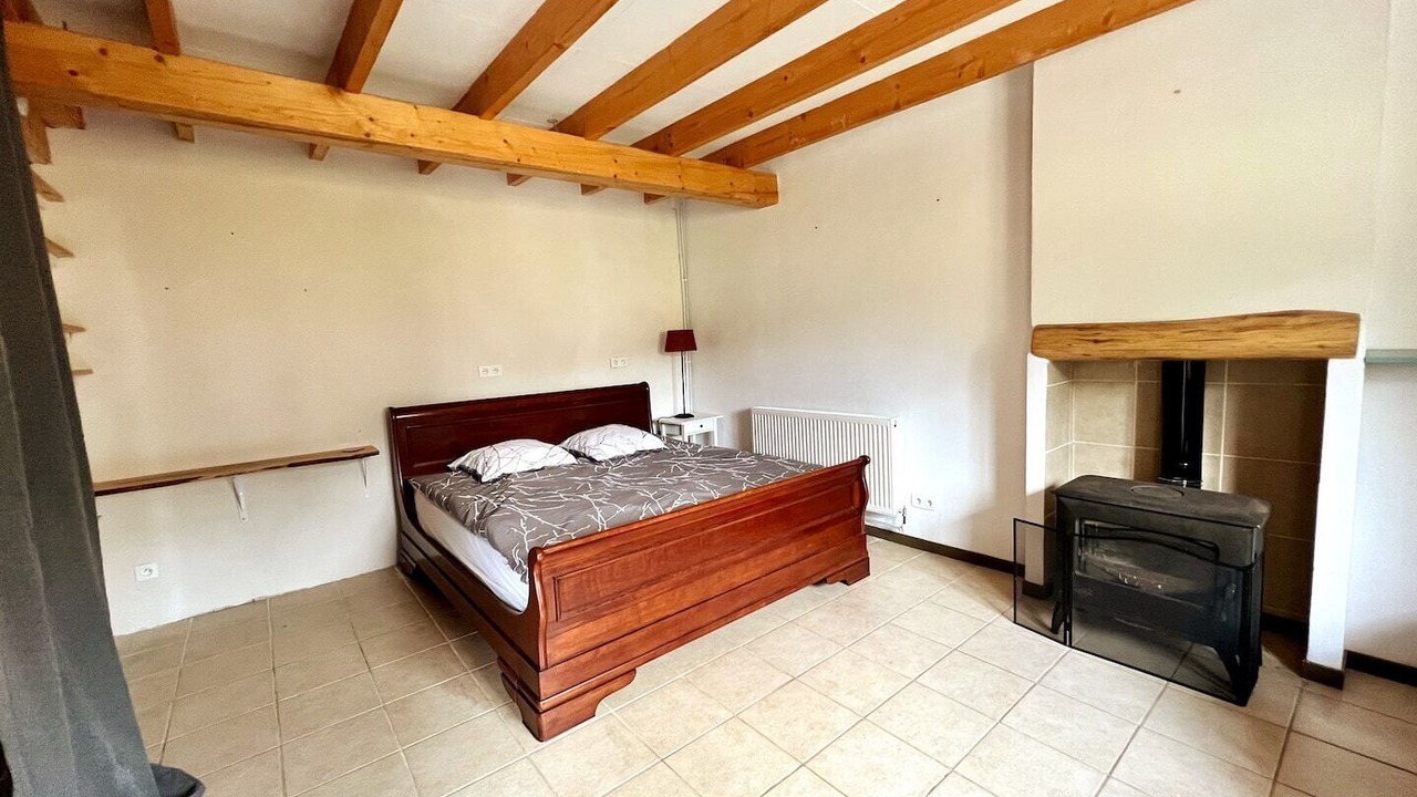 Photo of Bedroom in Campan