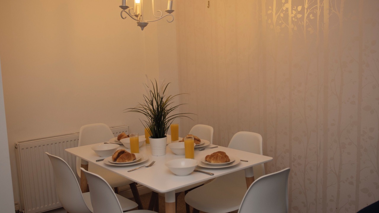 Photo of Others in Cribbs Causeway