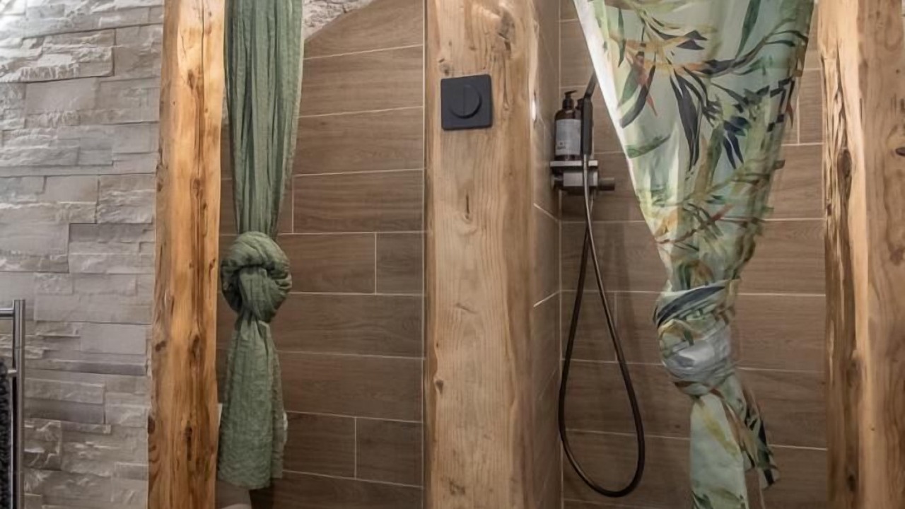 Photo of Bathroom in Saint-Pierre-d'Entremont