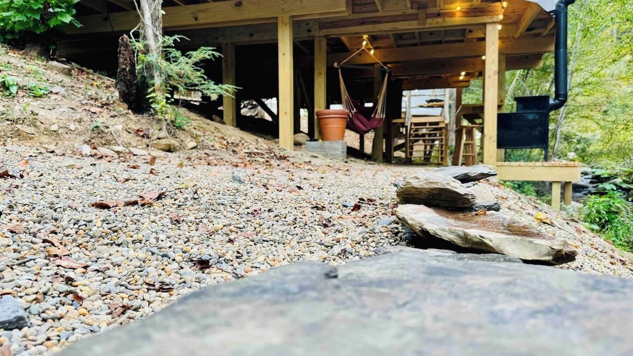 Photo of Outdoor in Cosby