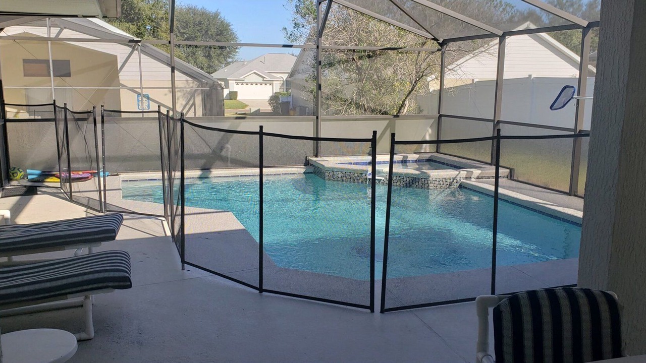 Photo of Outdoor in Orange Tree