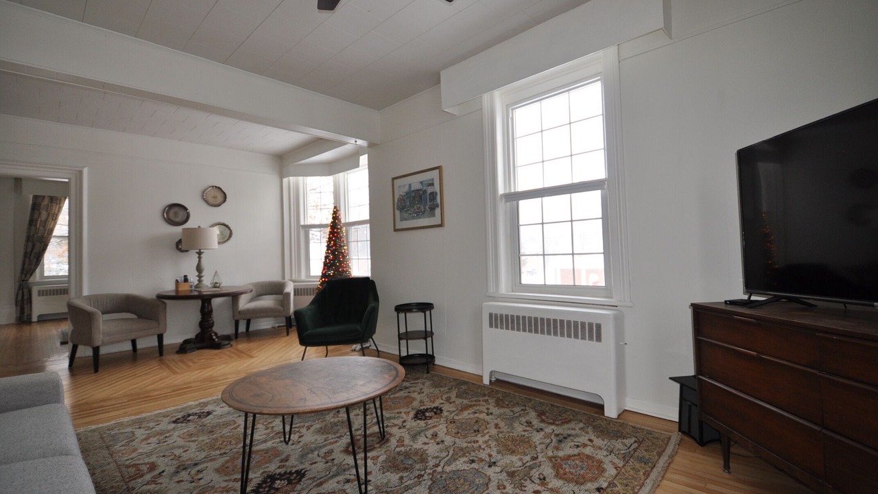 Photo of Livingroom in Meaford