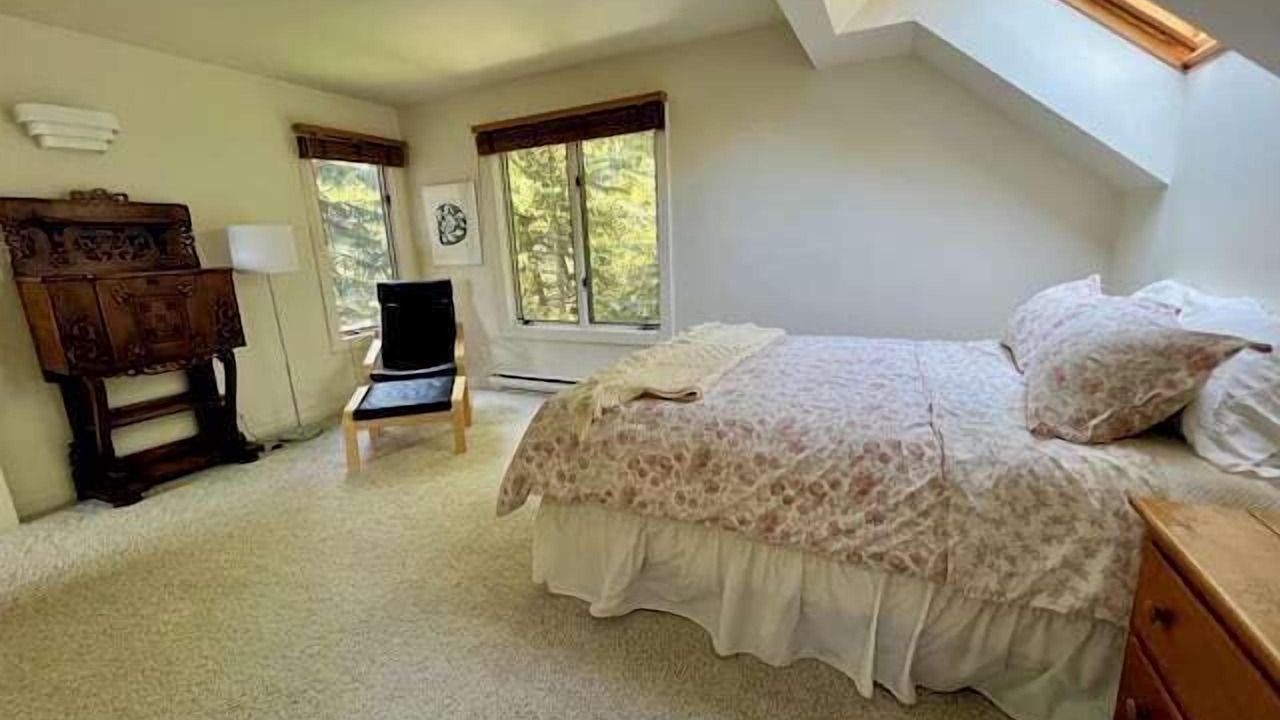 Photo of Bedroom in Leland