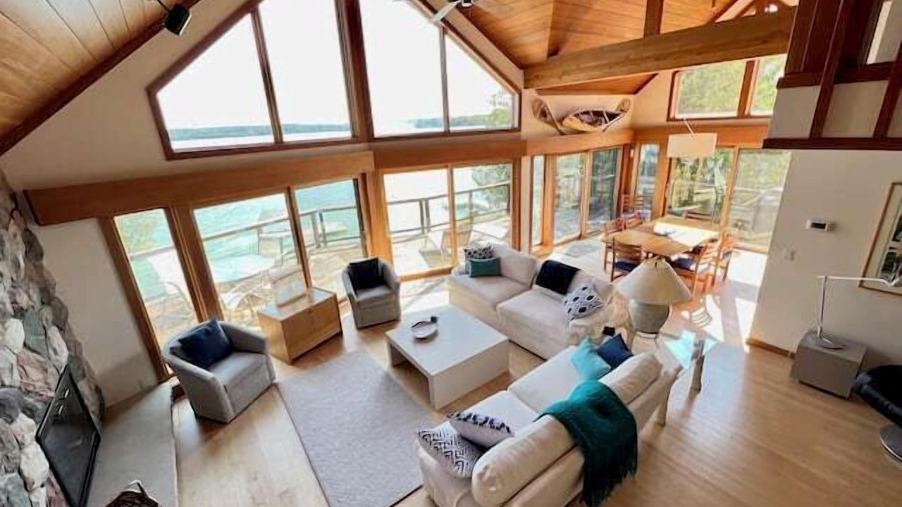 Photo of Livingroom in Leland