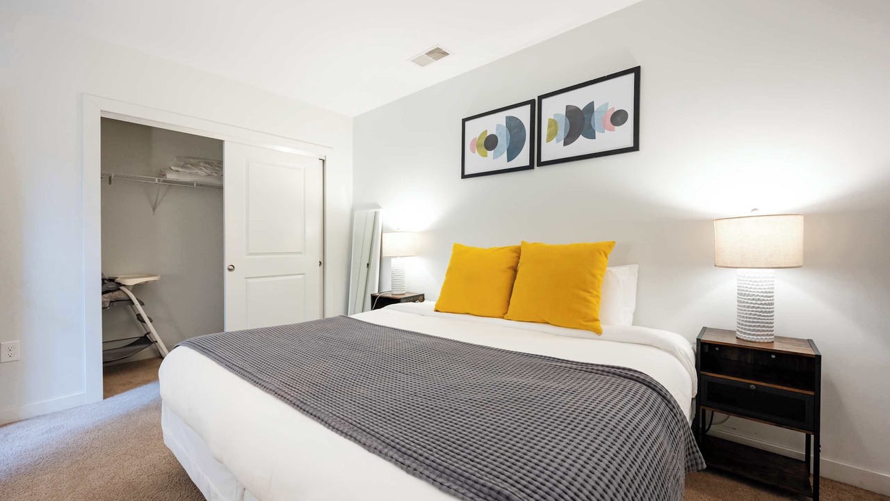 Photo of Bedroom in Downtown Detroit