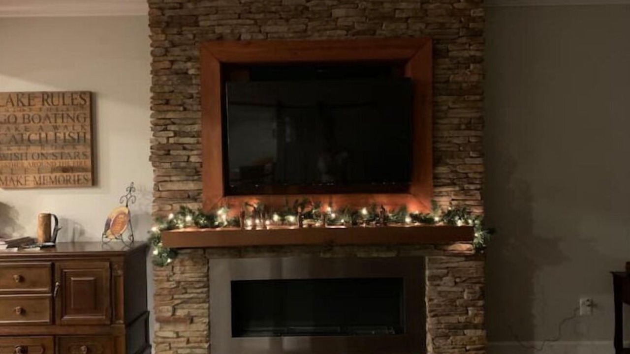 Photo of Livingroom in Guntersville
