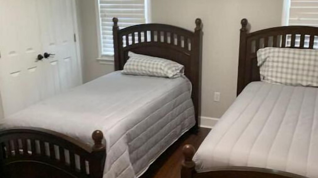 Photo of Bedroom in Guntersville