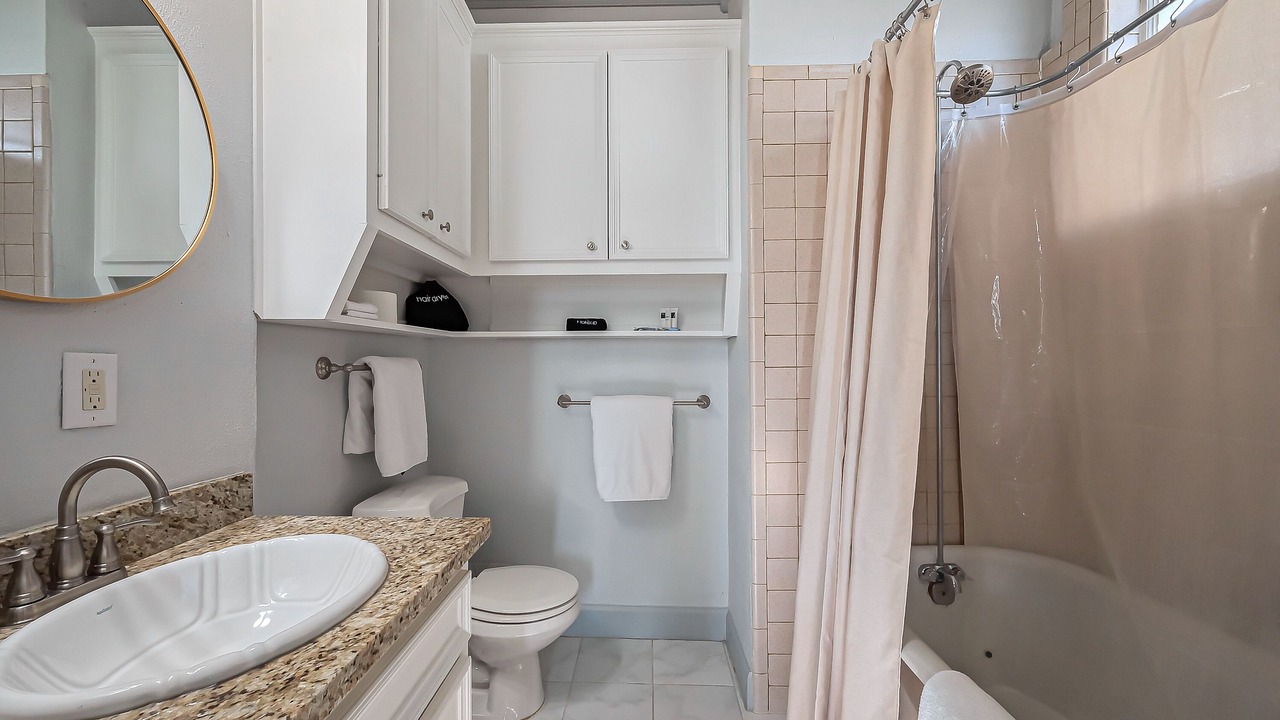 Photo of Bathroom in Greater Heights