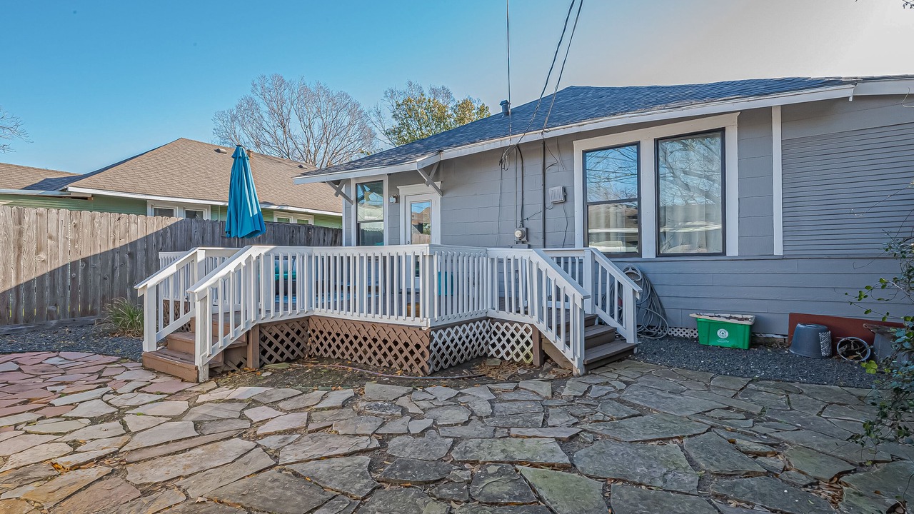 Photo of Patio Balcony in Greater Heights