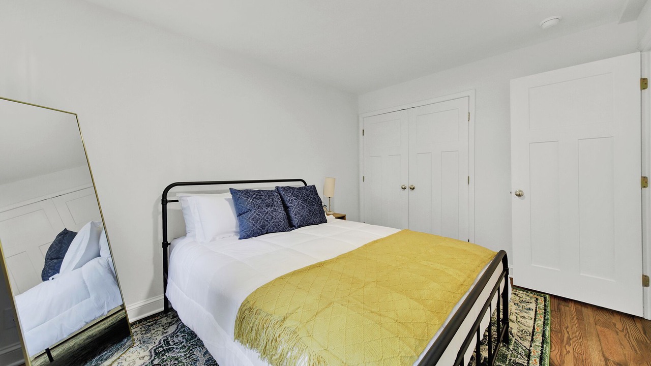Photo of Bedroom in Cherry