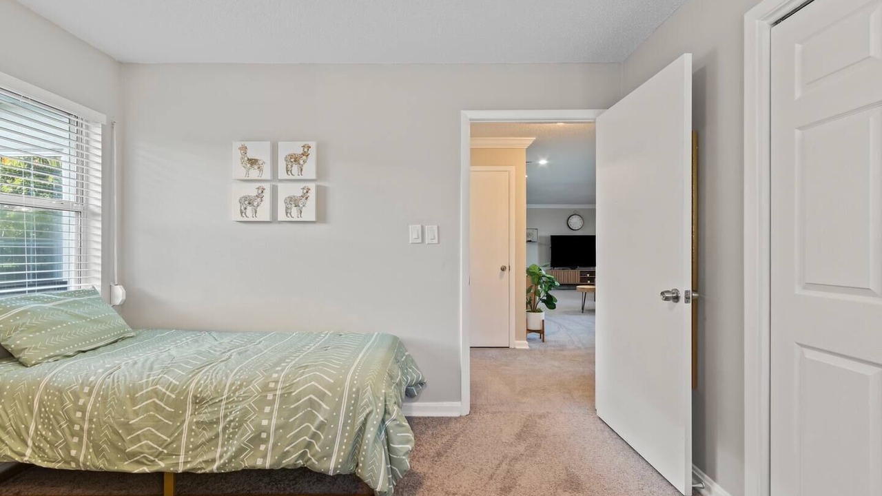 Photo of Bedroom in Apollo Beach