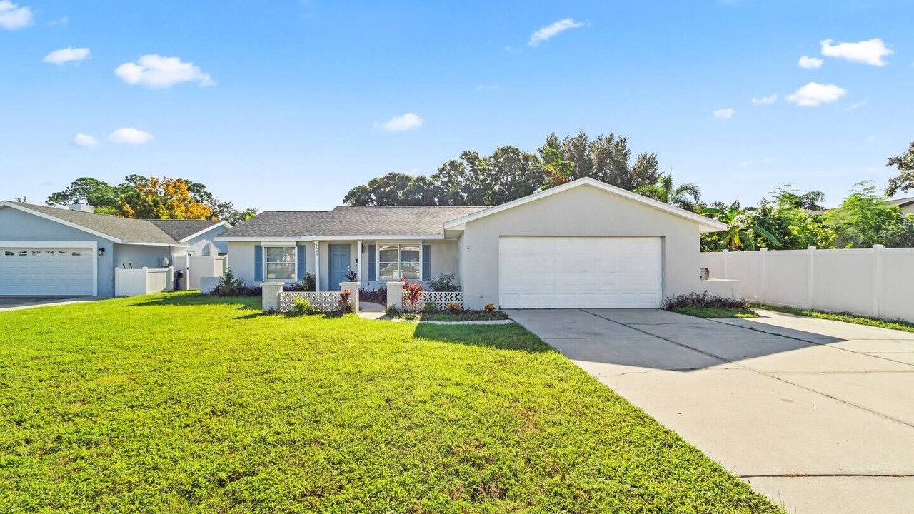 Photo of Outdoor in Apollo Beach