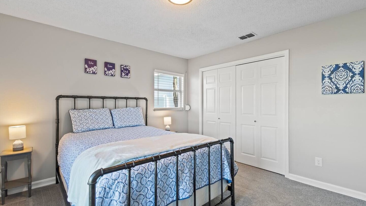 Photo of Bedroom in Apollo Beach