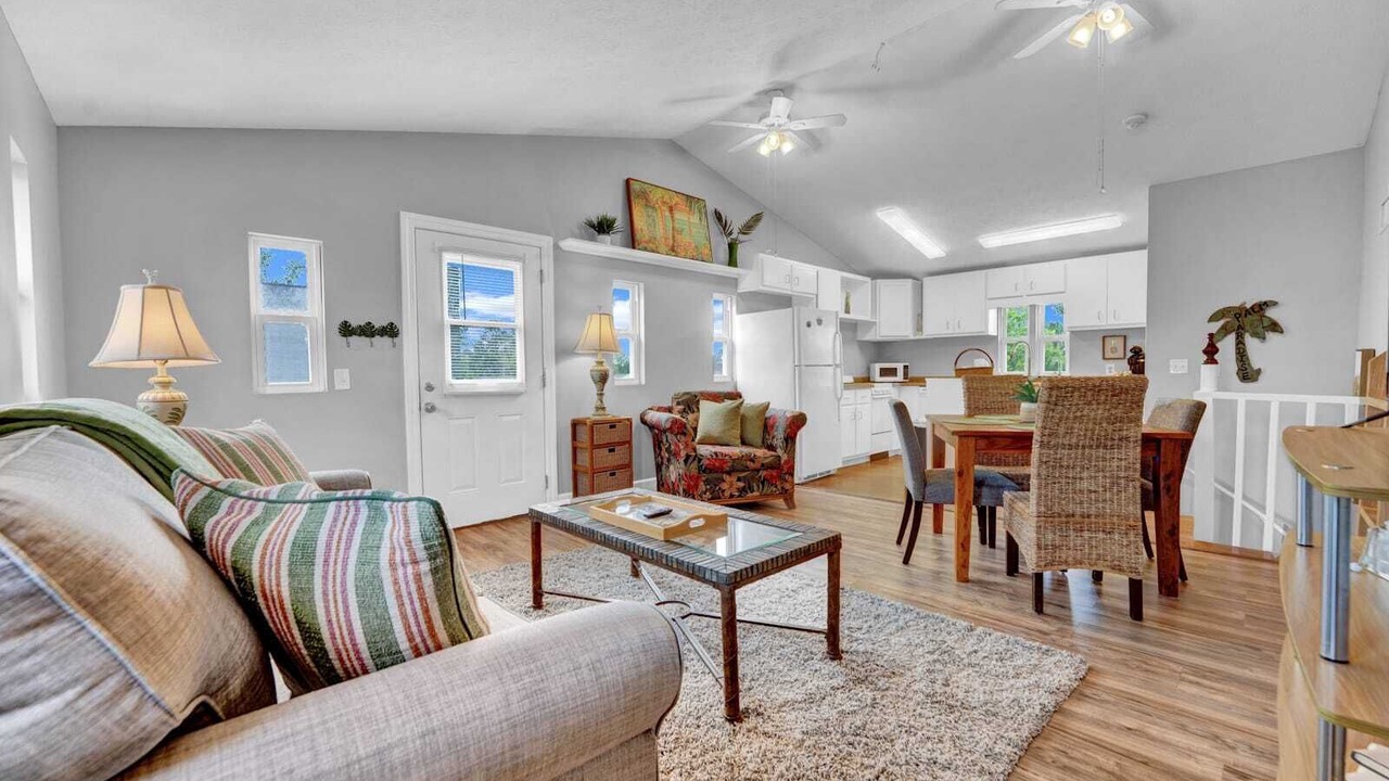 Photo of Bedroom in Lynn Haven