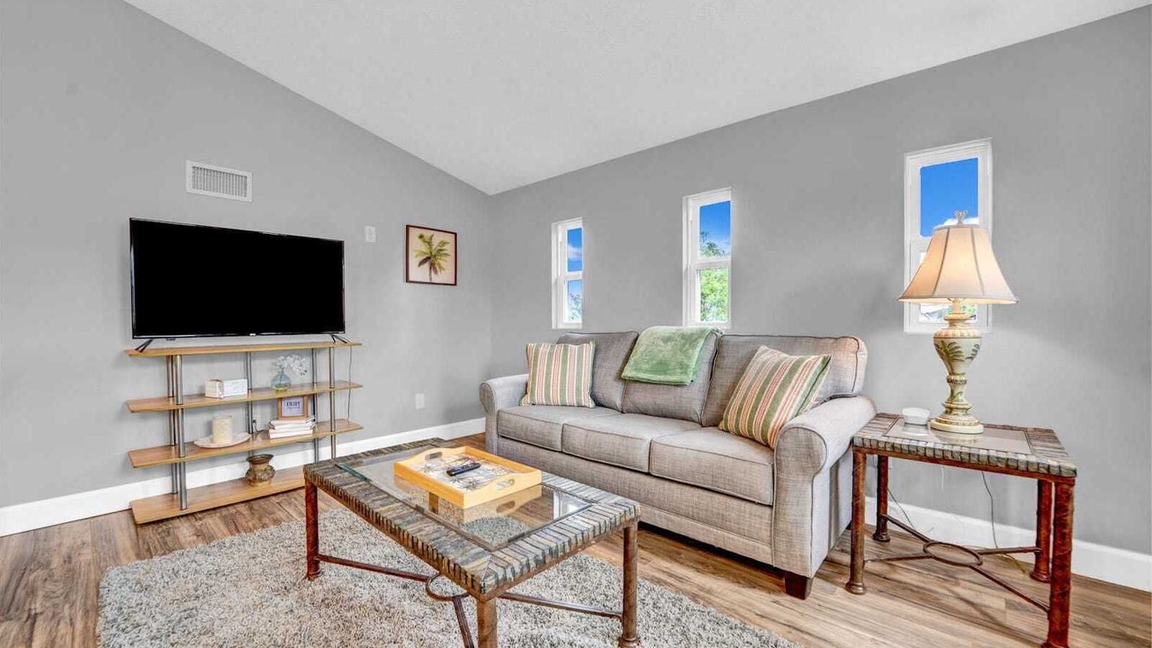 Photo of Bedroom in Lynn Haven