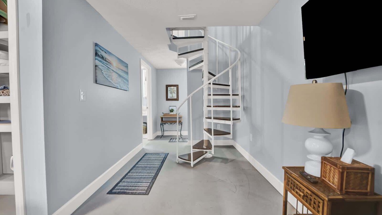 Photo of Others in Lynn Haven