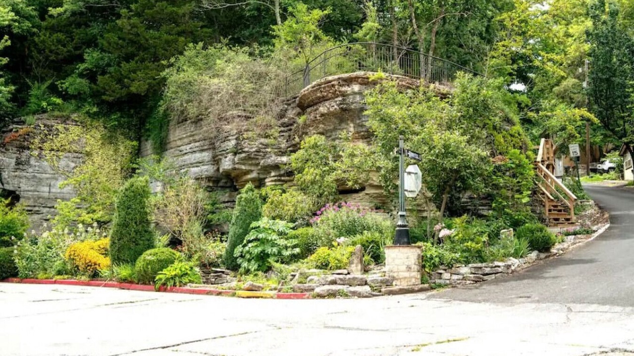 Photo of Others in Eureka Springs Historic District