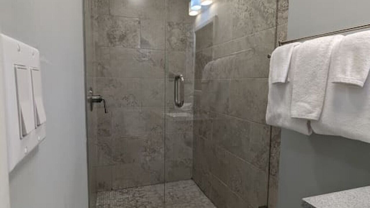 Photo of Bathroom in Eureka Springs Historic District